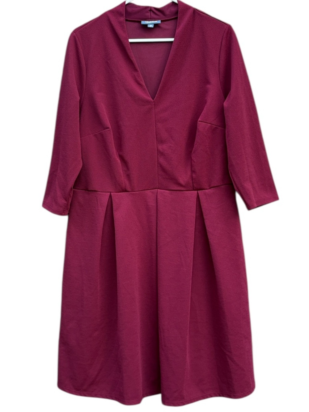 EUC ModCloth V Neck Knee Length Dress Size 1X